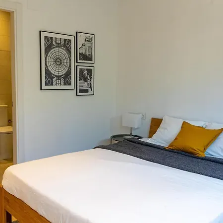 4 Bed Residential Palm C2 *