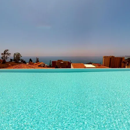 4 Bed Residential Palm C2